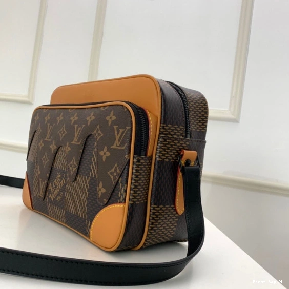 Firstbag ru MESSENGER NANO LOUIS AMAZONE VUITTON 0708